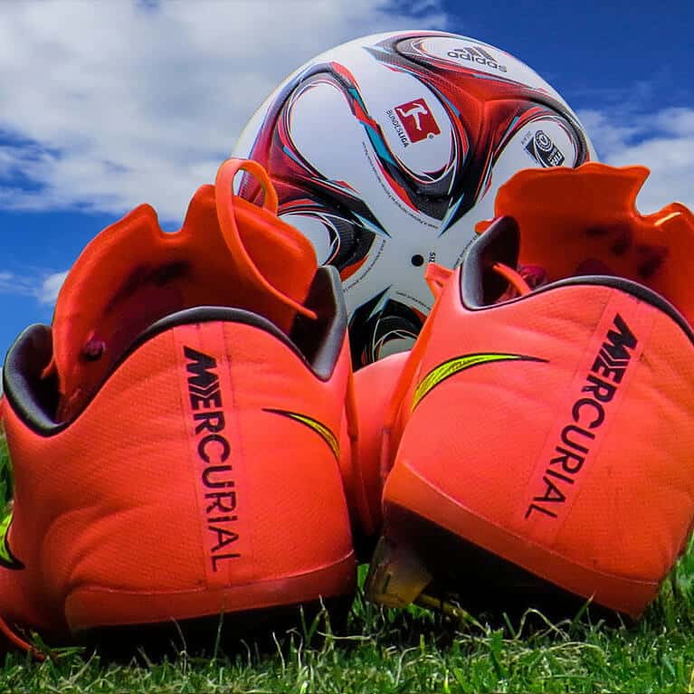 Soccer Chest Reviews Get All The Details At Hello Subscription!