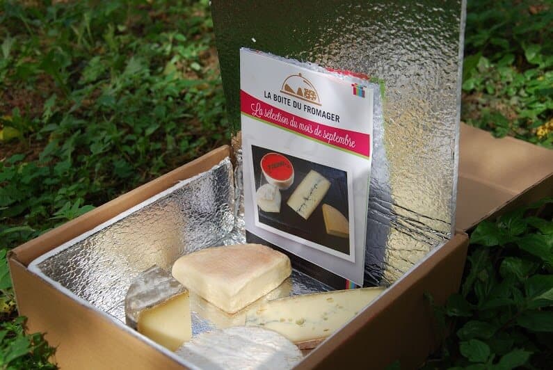 Cheese & Sympathy Wine + Cheese Box Reviews Get All The Details At