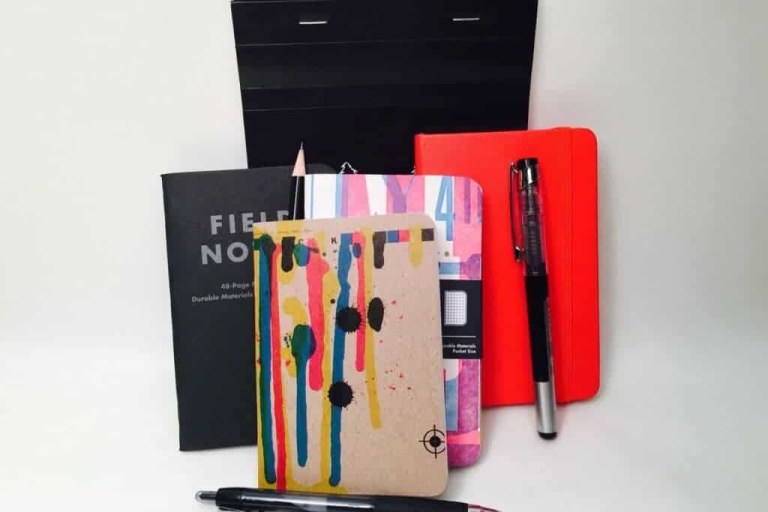 Paper & Stationery Subscription Boxes Hello Subscription