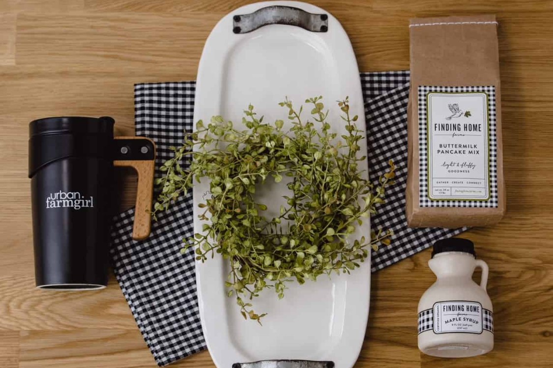 Home Decor Subscription Boxes Hello Subscription