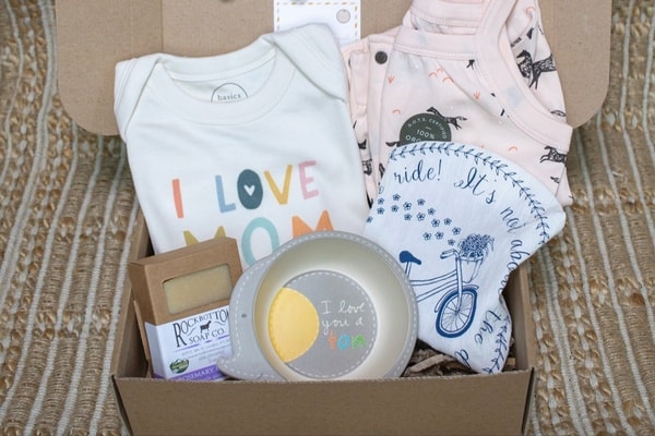 Mommy and me store box