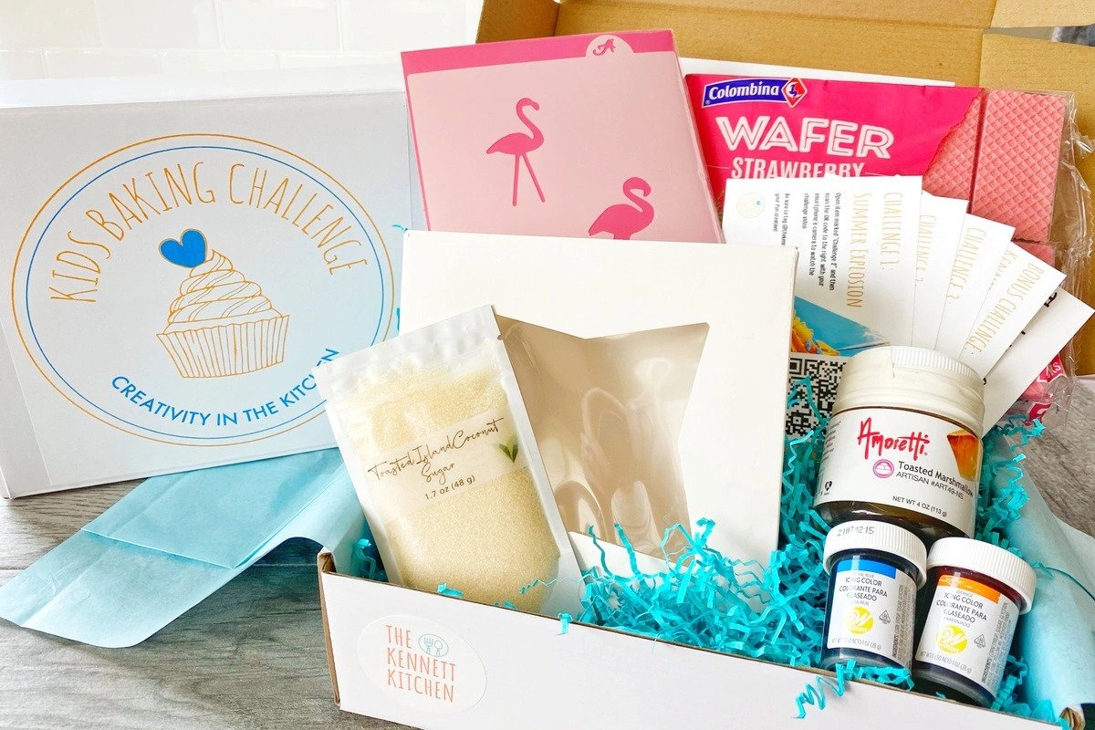 Kids baking sales subscription box